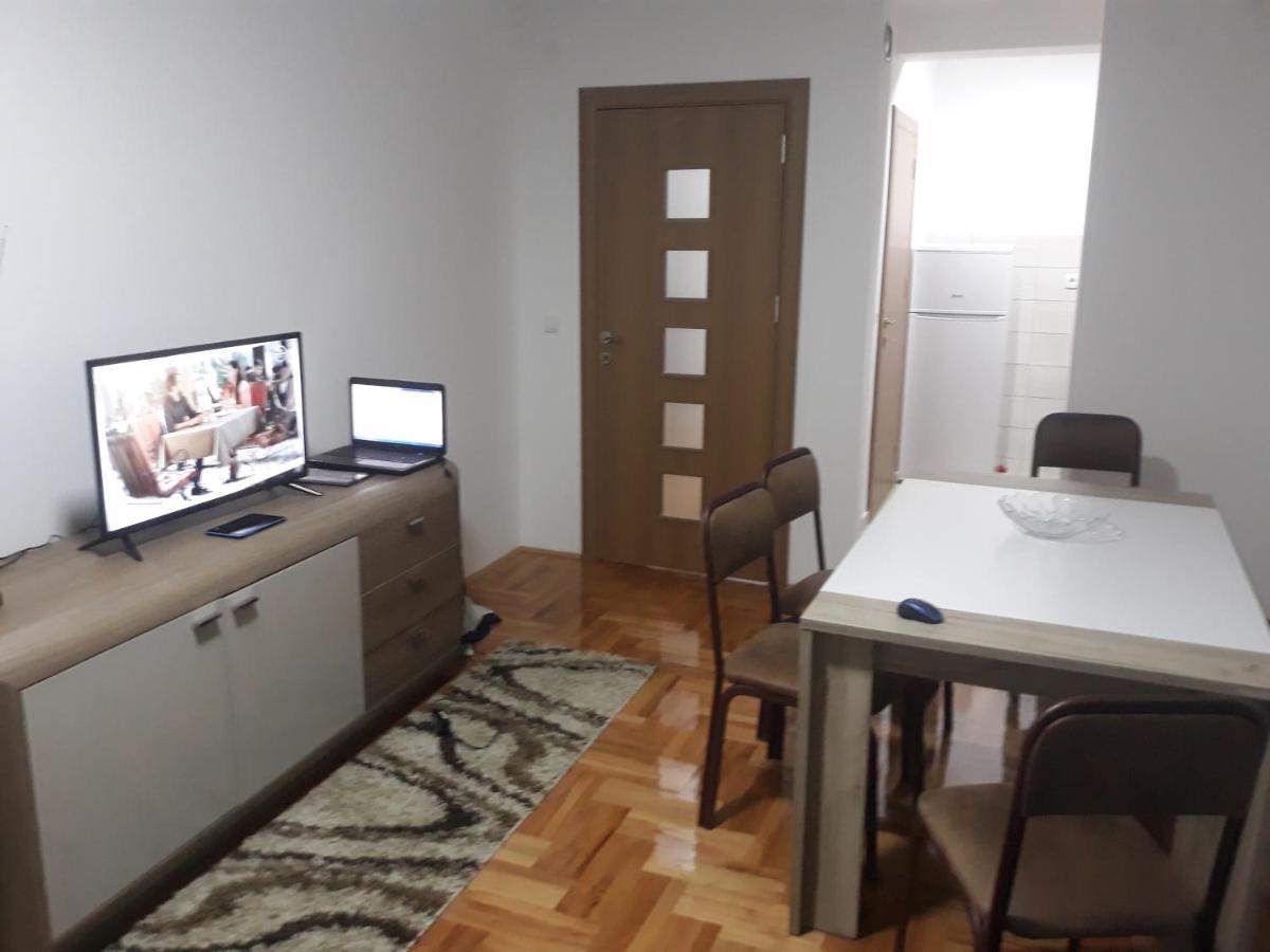 Apartman รานเย ภายนอก รูปภาพ